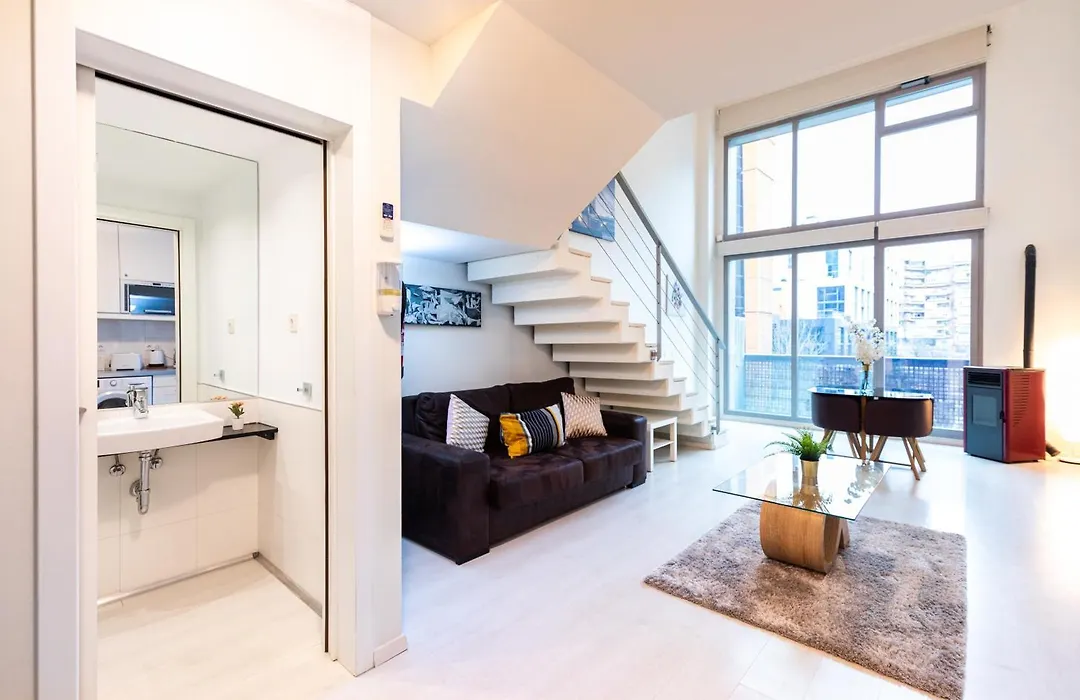 Oshun Sanchinarro Seasonal Living Lofts-1